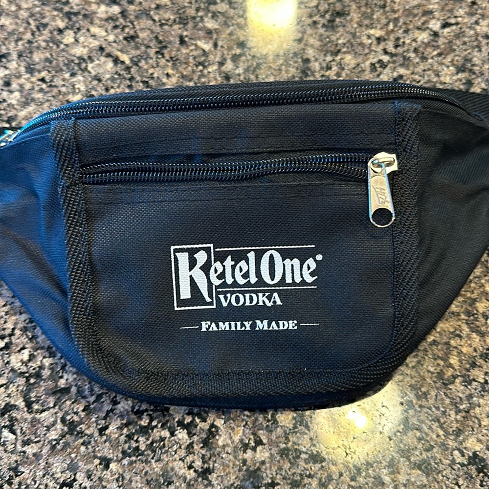 🖤 KettleOne Vodka Fanny Pack | Festival | Shoulder Bag